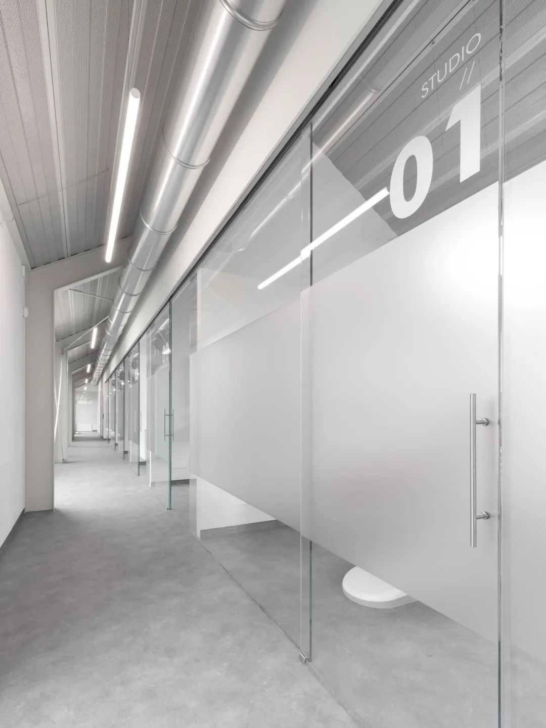 牙科診所設計,重塑工業空間的醫療美學